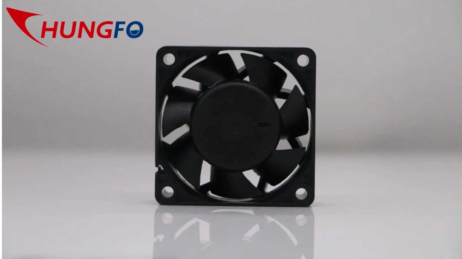 风扇的风量与风压如何决定散热表现？